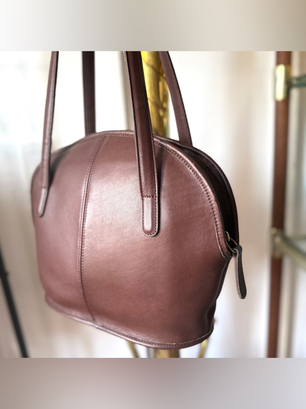 VTG Coach Asheville Zip | No. 9089 | Mahogany | Beautifully Aged - Picture 6 of 15